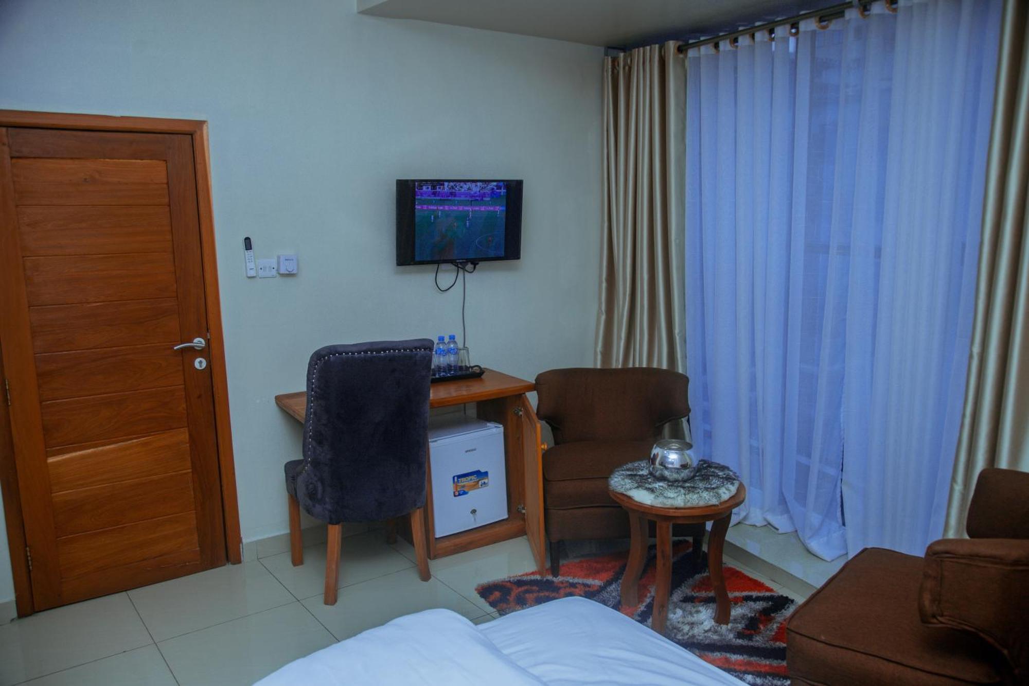Le Grand Marie Hotel Dar es Salaam Exterior foto
