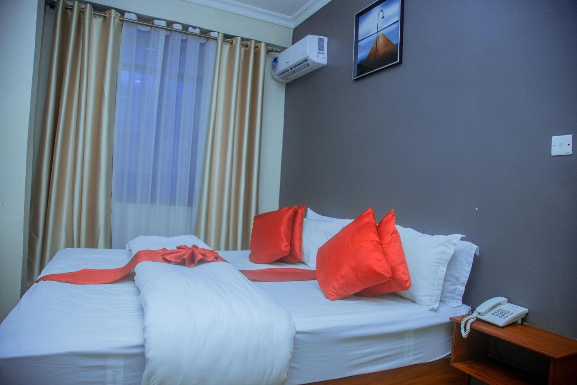 Le Grand Marie Hotel Dar es Salaam Exterior foto