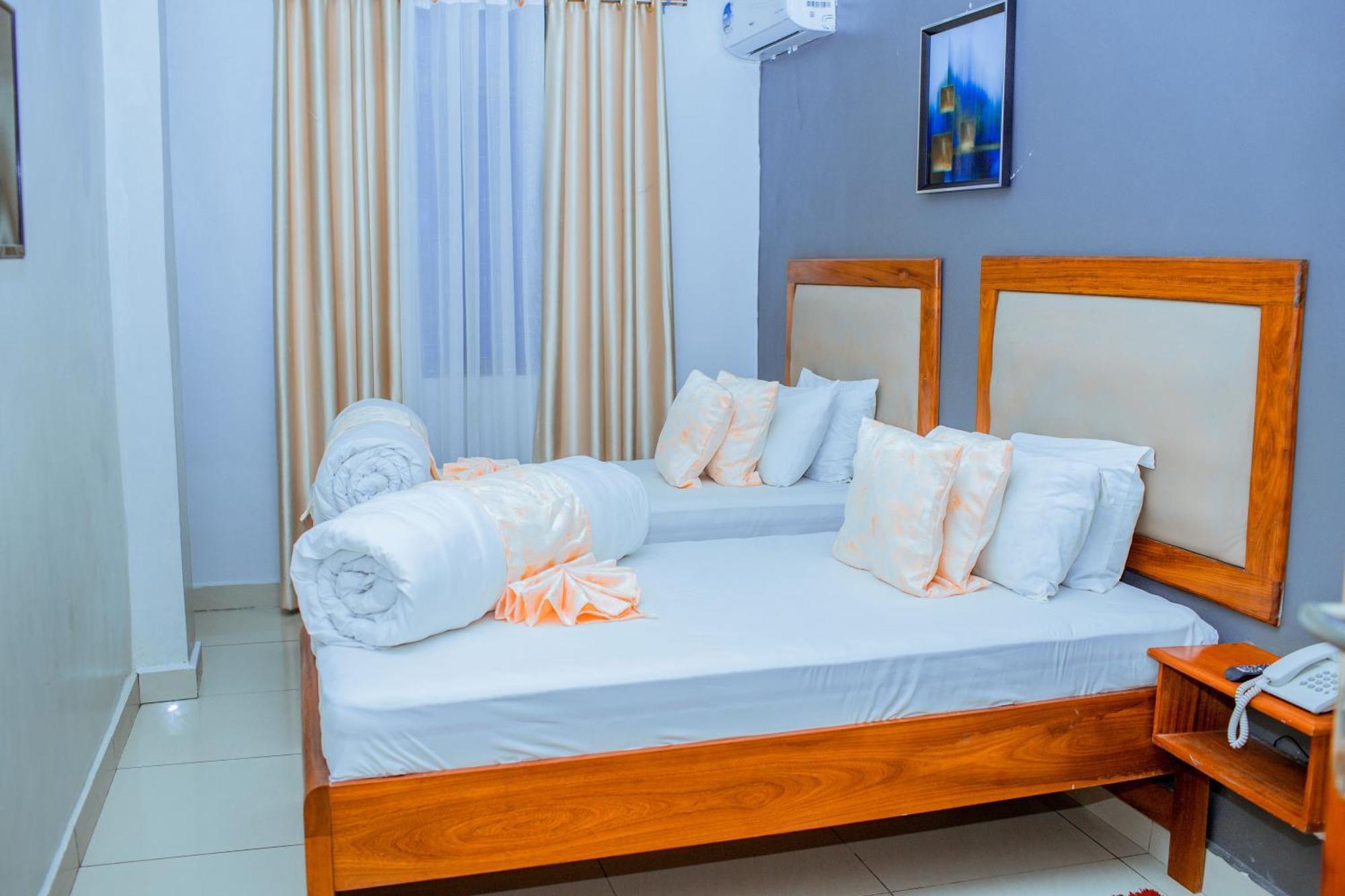 Le Grand Marie Hotel Dar es Salaam Exterior foto